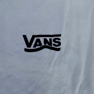vans white t shirt